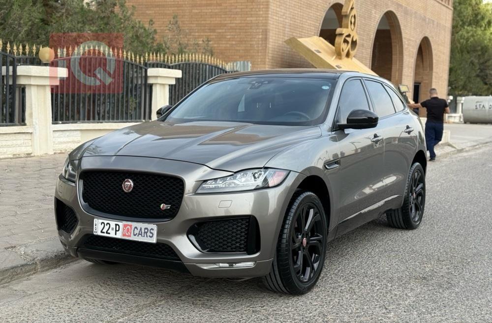 Jaguar F-Pace